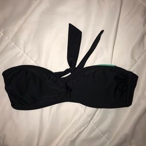 Black strapless swimsuit top🌊